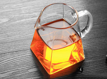 Load image into Gallery viewer, Heat Resisting Clear Glass Tea Pitcher with Handle