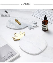 Load image into Gallery viewer, Nordic Minimalist Gold-Plated Marble Ceramic Pineapple Flat Plate