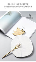 Load image into Gallery viewer, Nordic Minimalist Gold-Plated Marble Ceramic Pineapple Flat Plate