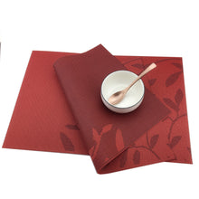 Load image into Gallery viewer, Leaf Placemat Dining Table Mats