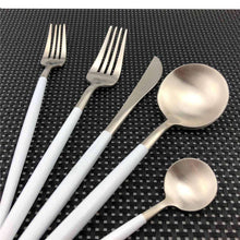Load image into Gallery viewer, Golden Flatware Set 18/10 20pcs Stainless Steel Dinnerware