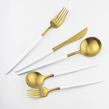 Load image into Gallery viewer, New Style Black Gold 20pcs Dinnerware Set