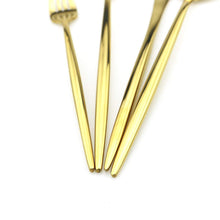 Load image into Gallery viewer, Royal 18/10 Stainless Steel 20-Piece Gold Cutlery